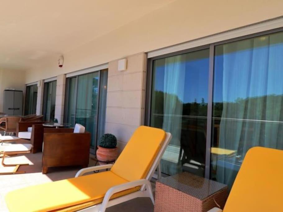 Happiness - Tennis Court & Pool & Apartament